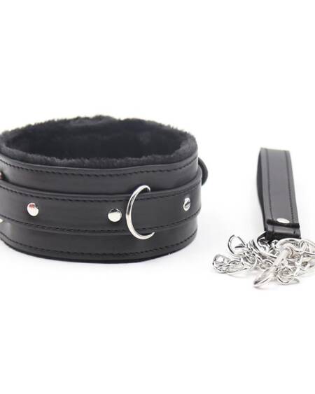 Collar con Correa de Metal Negro