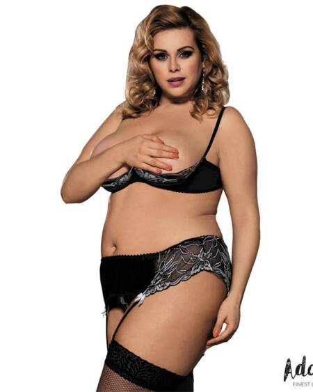 Ilia Set de Sujetador Abierto, Liguero y Tanga Talla 44-46