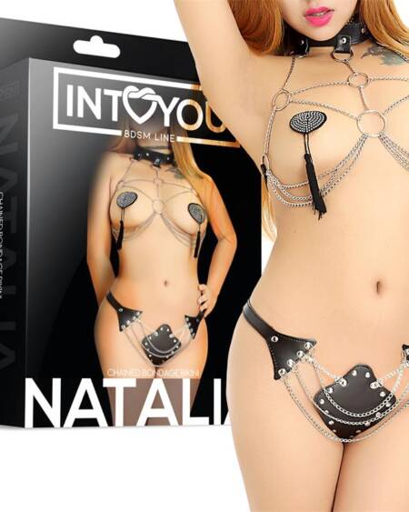 Natalia Bikini de Bondage con Cadenas
